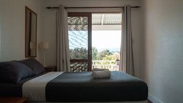 9 chambres, fer et planche Ă  repasser, Wi-Fi gratuit, draps fournis