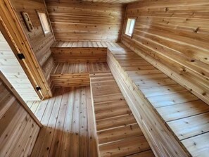 Sauna - Private Log Home With Sauna and Hot Tub (Mora)
