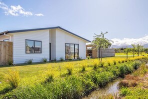 Exterior - Citron 9, Greytown, Wairarapa (Greytown)