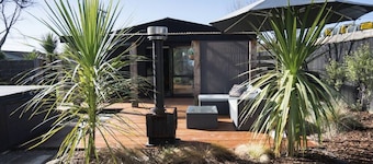 Bach On Daniel, Martinborough