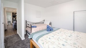 Room - 53 Burgundy, Martinborough (Martinborough)