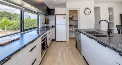 Burgundy Place, Martinborough