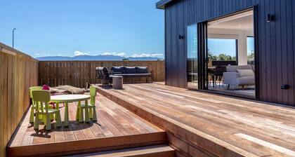 Hey Syrah Syrah!, Martinborough