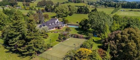 Sport court