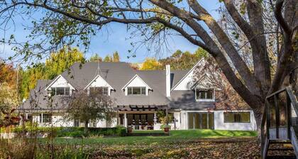 Longbush Estate, Gladstone