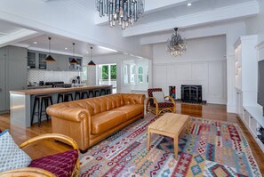 Smart TV, fireplace, video games