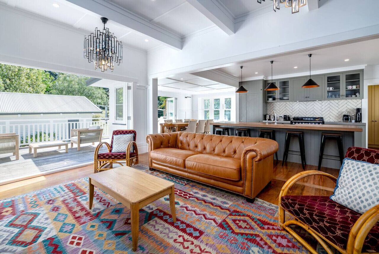 TV connectée, cheminée, jeux vidéo