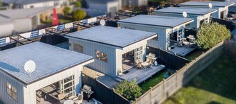 TWO FOUR COLOGNE#2, Martinborough