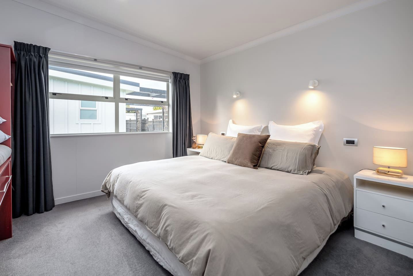 1 bedroom, desk, iron/ironing board, WiFi (free)