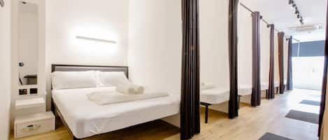 Caja de seguridad en la habitación y sistema de insonorización