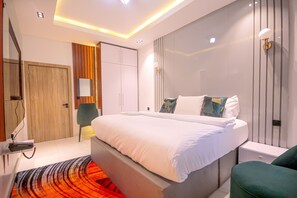 Blendingsgardiner og wi-fi (inkludert)