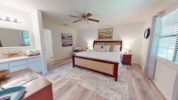 3 bedrooms, travel crib, free WiFi, bed sheets