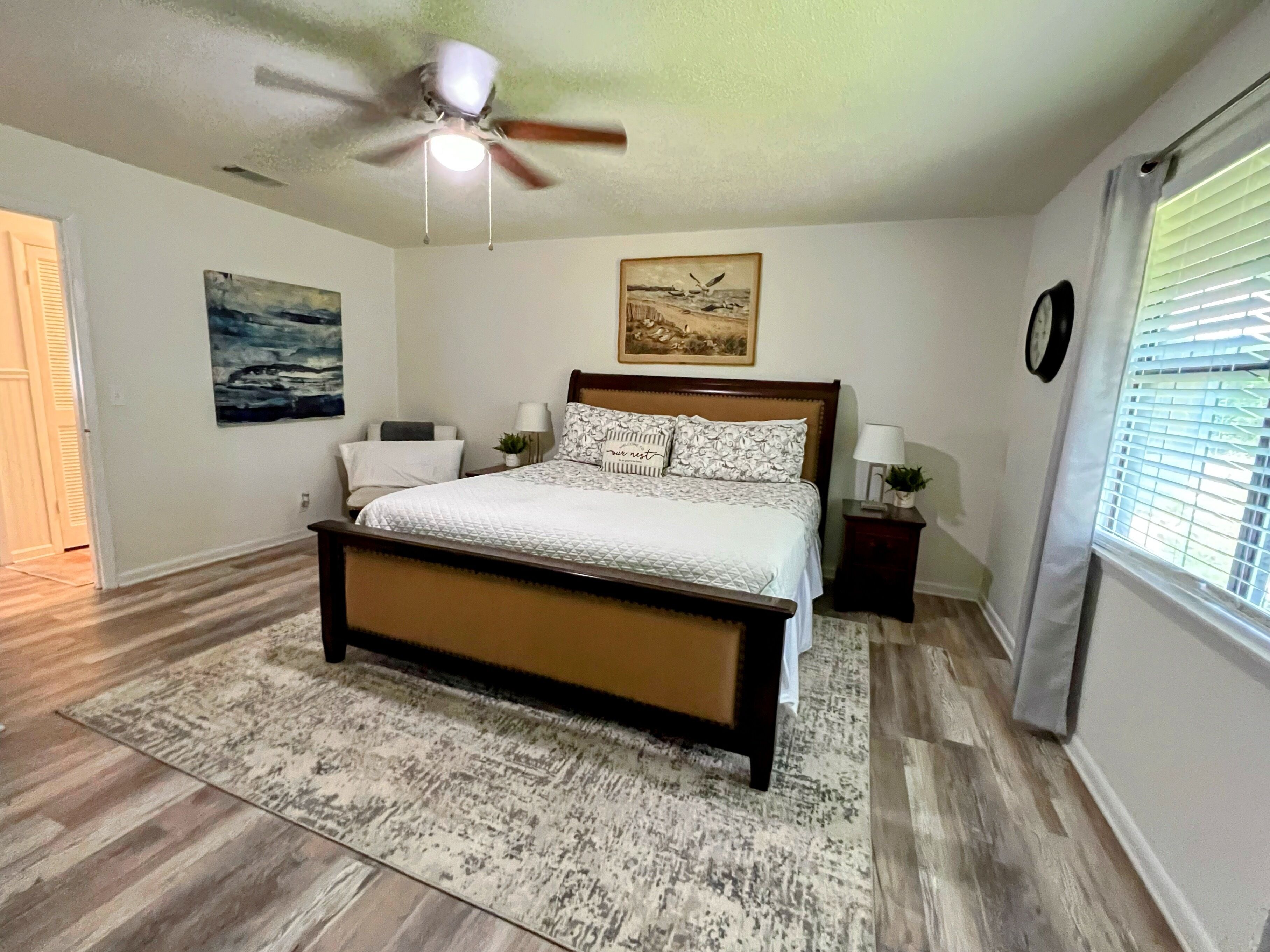 3 slaapkamers, reisbedje, gratis wifi, beddengoed