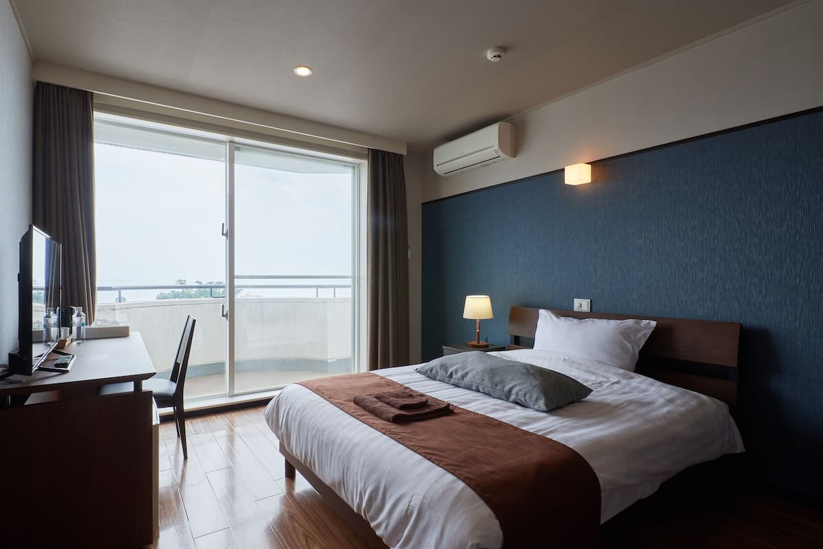 Doppia Standard, 1 letto matrimoniale, non fumatori, vista oceano | Wi-Fi gratuito, lenzuola