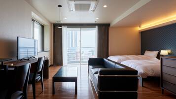 Deluxe Twin Room, Non Smoking | Free WiFi, bed sheets