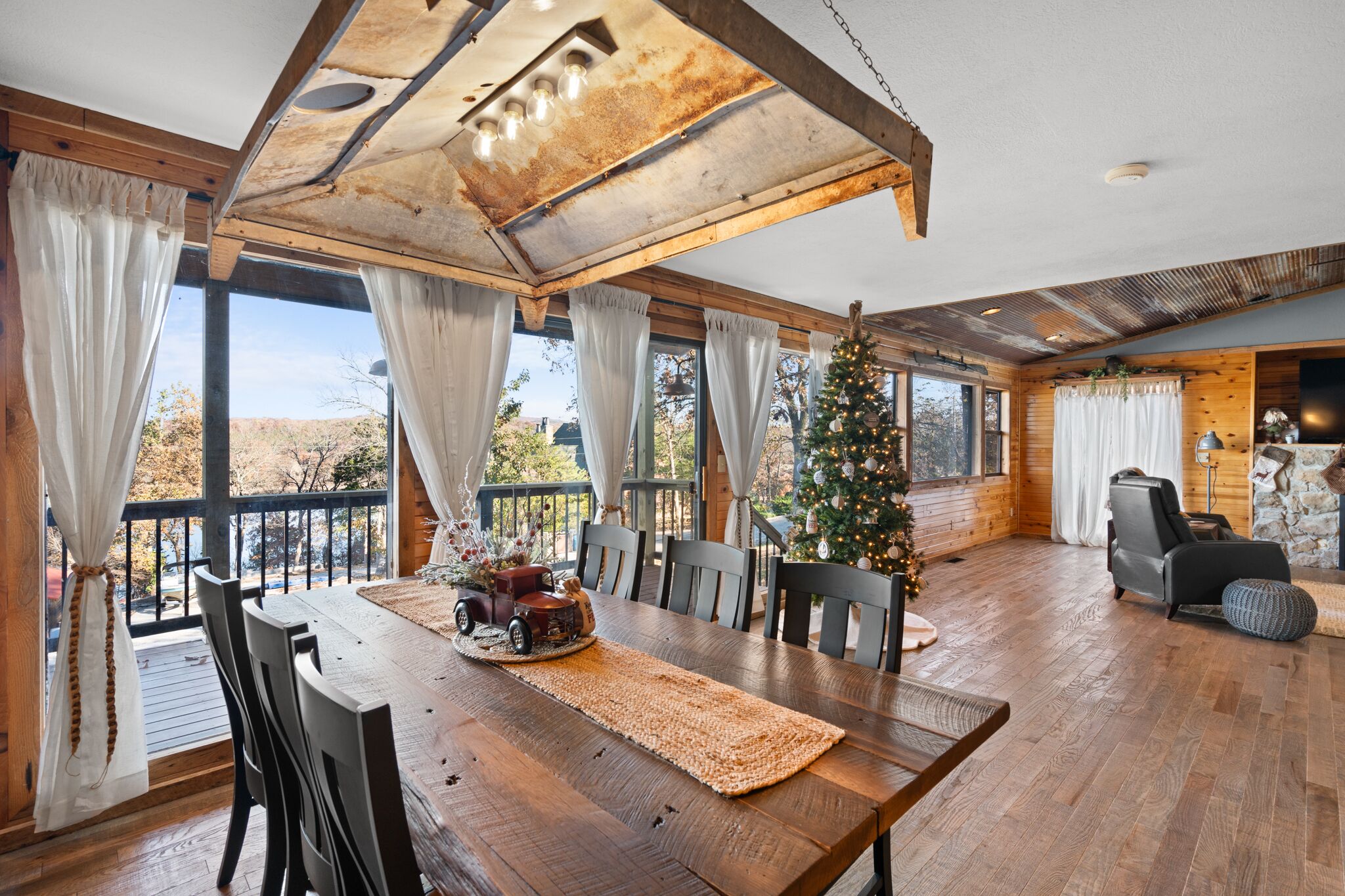 Cozy Cabin On Table Rock Lake