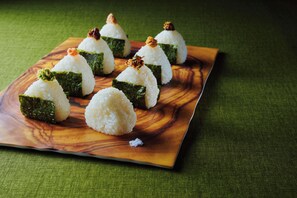 뷔페 아침 식사