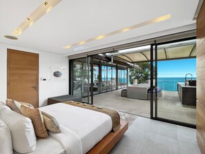 Luxury Villa, 6 Bedrooms, Sea View