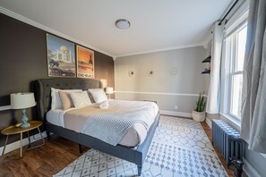 5 Schlafzimmer, Bügeleisen/Bügelbrett, WLAN, Bettwäsche