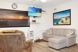 House, Multiple Beds (Wales Pod) | Living area - Wales Pod (Port St. Joe)