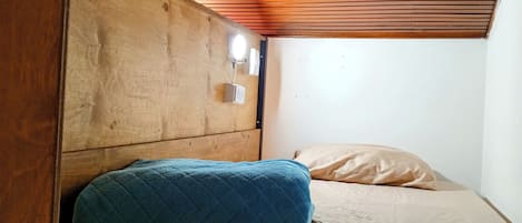 1 bedroom, laptop workspace, free WiFi