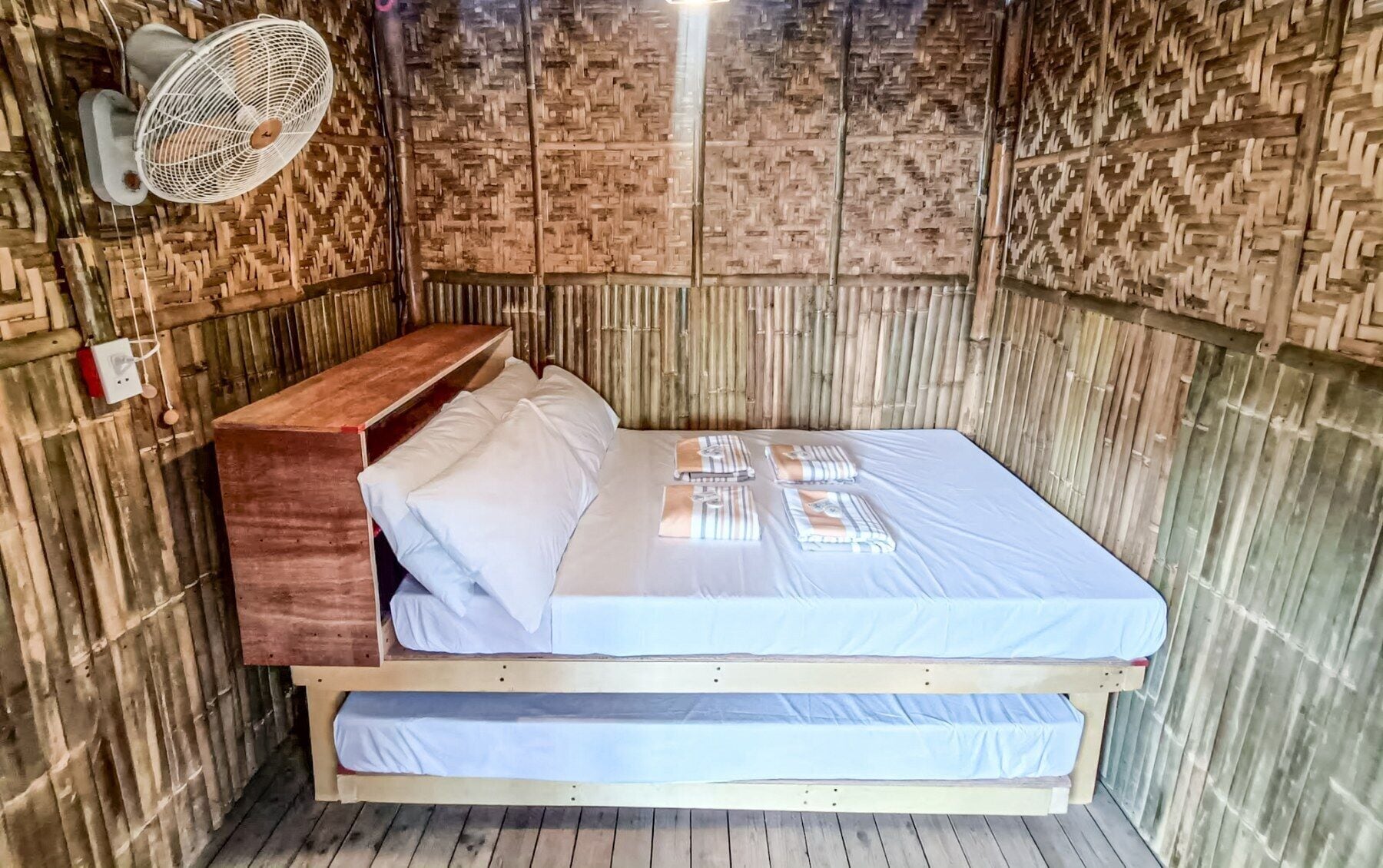 베이직 캐빈 | 1 개의 침실