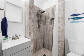 Towels - Blue's Oceanview- Free Christmas Gift w/ Stay (Myrtle Beach)