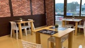 Restaurant - MeroStay 247 Home Leel (Kathmandu)