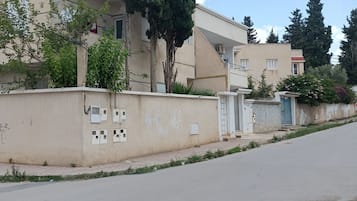Extérieur