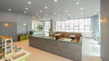 TĂ€gliches FrĂŒhstĂŒcksbuffet (20000 KRW pro Person)