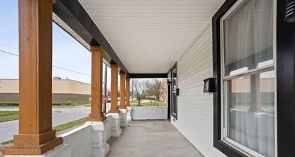 CozySuites 3BD - Arsenal Heights Indy 2