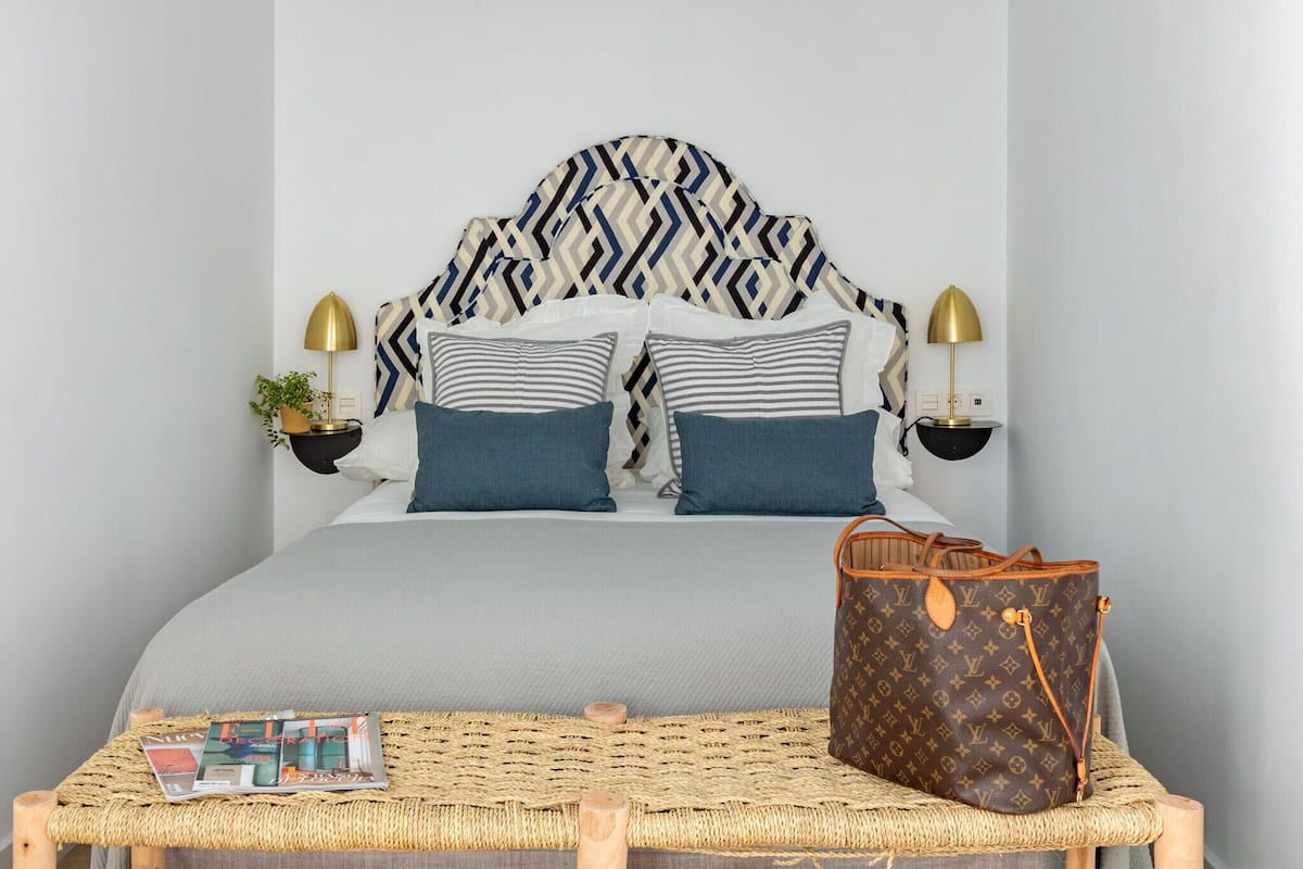 2 bedrooms, iron/ironing board, free WiFi