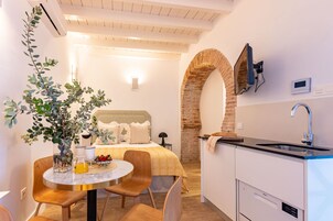 Pimienta 1 | Living area | Flat-screen TV