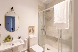 Pimienta 3 | Bathroom