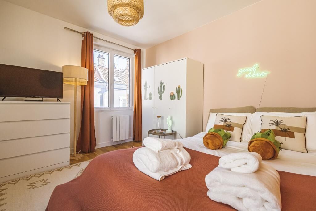 1 bedroom, iron/ironing board, free WiFi, bed sheets