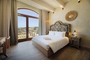 Superior Double Room, 1 King Bed, Non Smoking, Sea View | Premium bedding, memory foam beds, minibar, in-room safe - Tuta Agrotourism (Kercem)