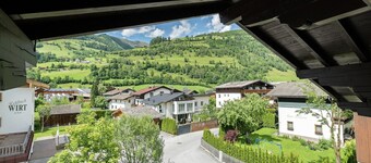 Apartment in Niedernsill near Zell am See Ski Lift