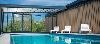 Ferienhaus in Durbuy mit Innenpool