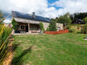Garden [summer] - Bertrix charming 2-bedroom holiday home (Bertrix)