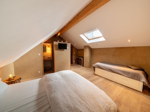 Bedroom - Bertrix charming 2-bedroom holiday home (Bertrix)