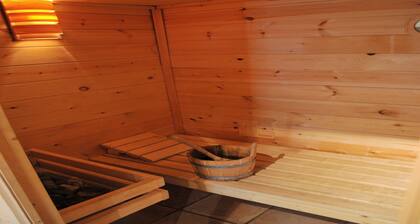 Chalet in Somme-Leuze with Hot Tub & Sauna