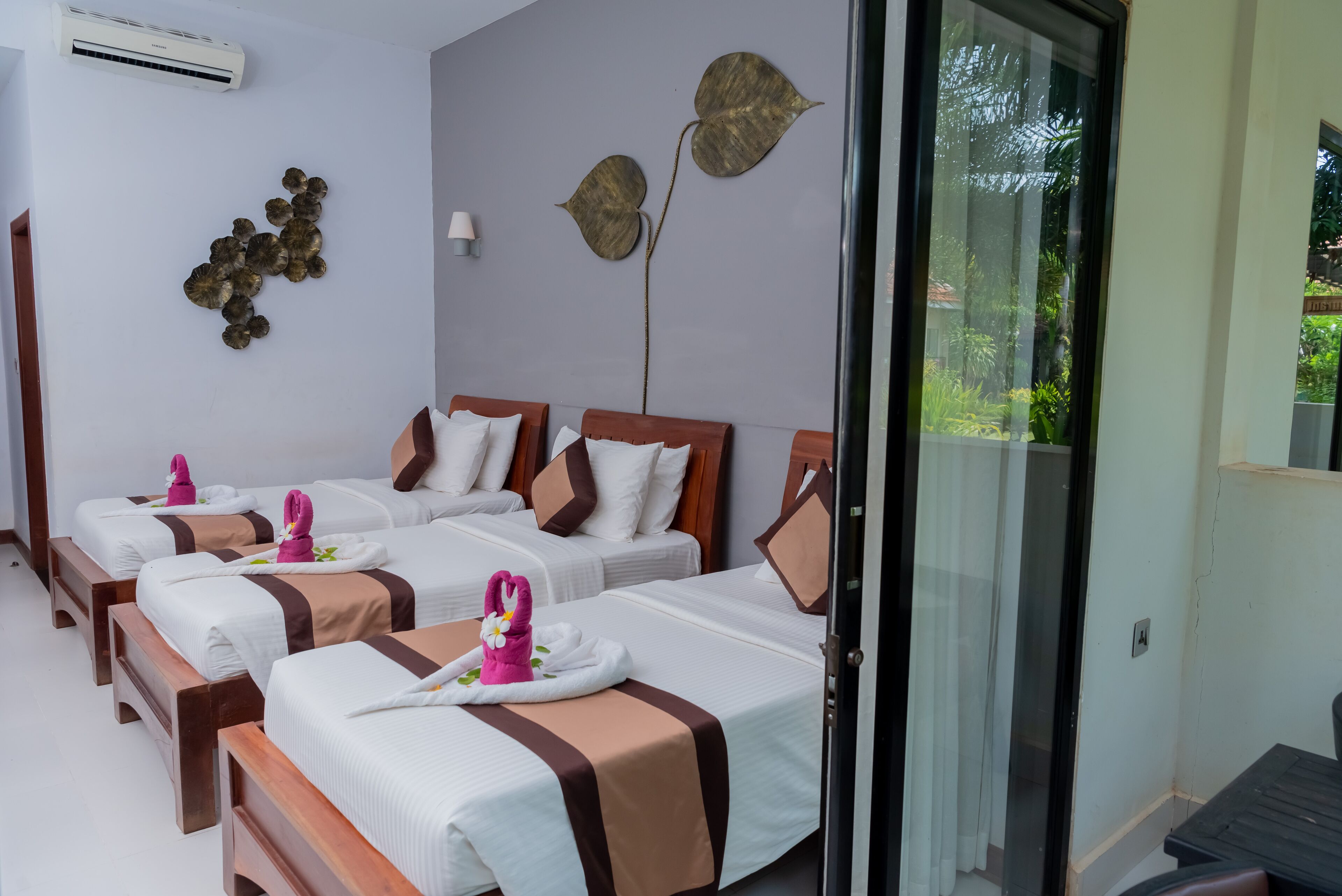 Foto - New Riverside Hotel