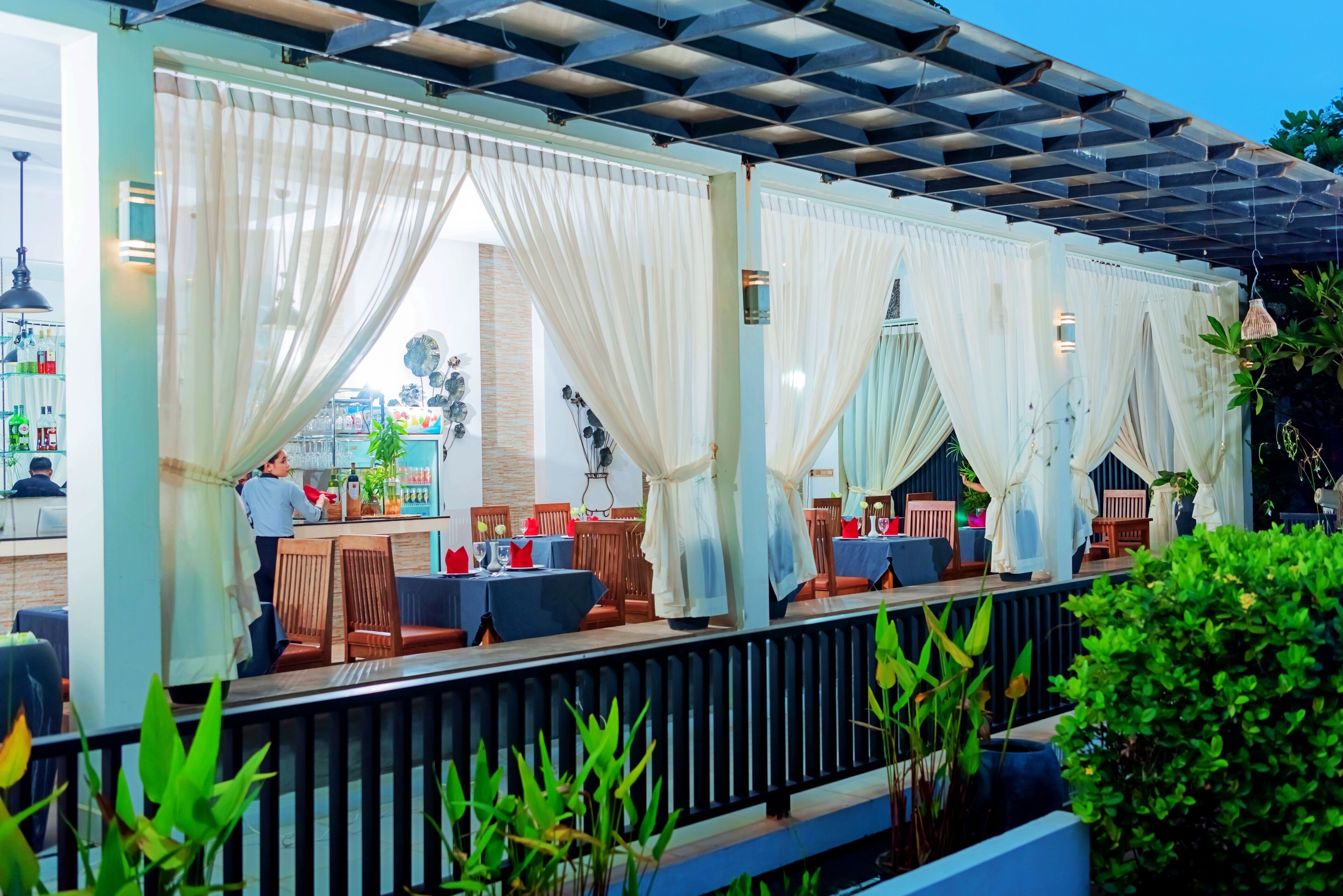 Foto - New Riverside Hotel