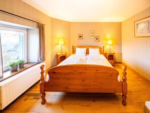 3 bedrooms, WiFi