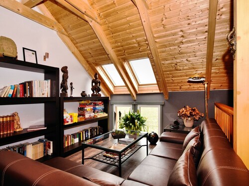 Beautiful villa with heated outdoor pool