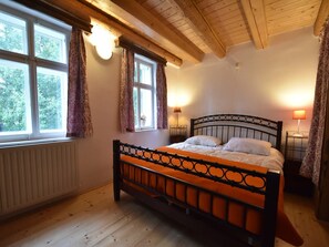 4 bedrooms, WiFi