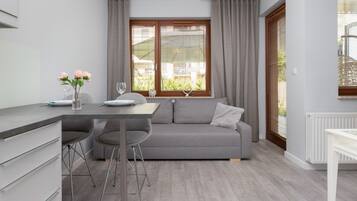 ุงูุฅุทูุงูุฉ ู
ู ุงูู
ูุดุฃุฉ