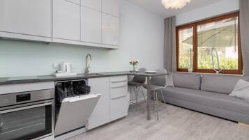 Studio, Terrace | Bed sheets