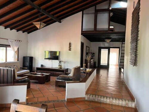 Mansion- Piscina Jacuzzi y Vista