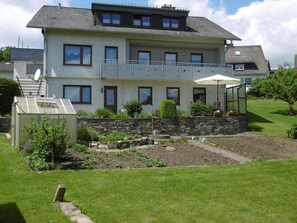 Exterior - Ferienwohnung im Sauerland Hillside (Hallenberg-Hesborn)